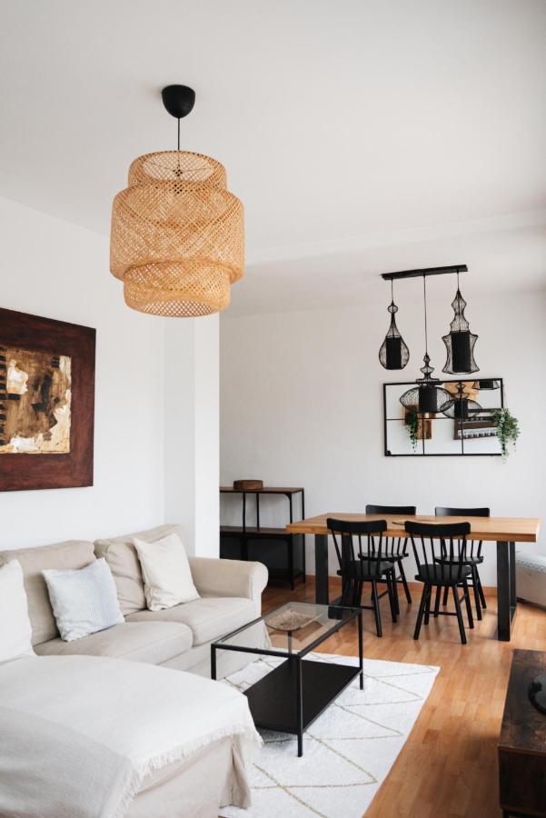 Sunny And Modern Apartment Ideal For Groups Barcelona Eksteriør billede