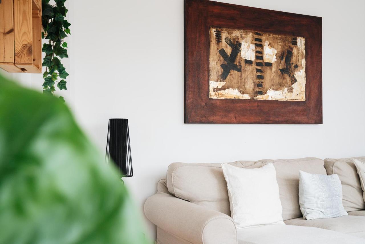 Sunny And Modern Apartment Ideal For Groups Barcelona Eksteriør billede